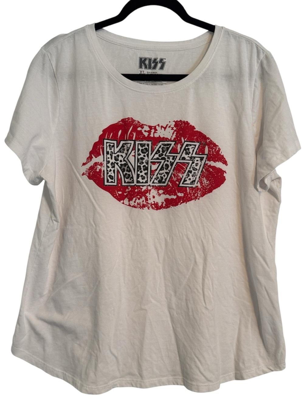 KISS Lip Print with Leopard Pattern KISS Logo Graphic Tee